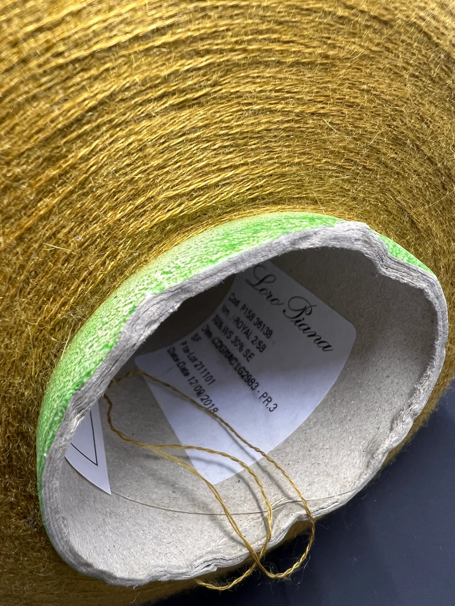 Cashmere 70%, SE 30%,Royal 2/58, Loro Piana-P158 36138, Color Cognac, per 100 gr. Italian Fine Yarn, yarn on cone, Hand Knitting, Machine Knitting