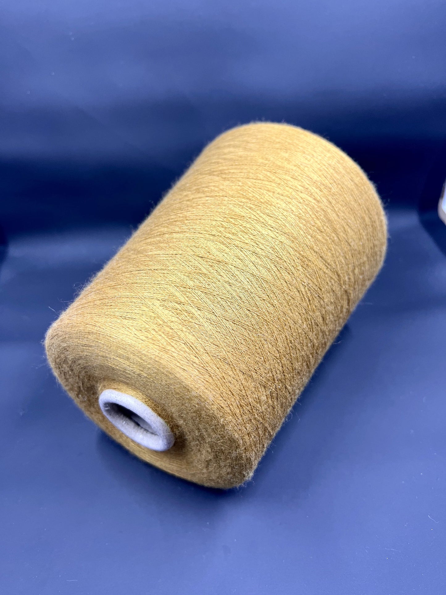 Cashmere 70%, SE 30%,Royal 2/58, Loro Piana-P158 36138, Color Cognac, per 100 gr. Italian Fine Yarn, yarn on cone, Hand Knitting, Machine Knitting