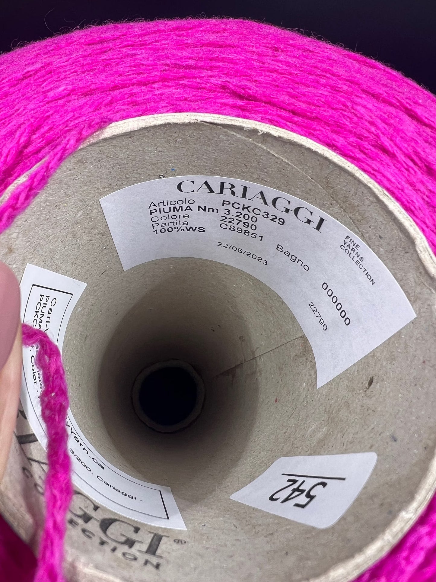 PIUMA Cashmere yarn 100%, Cariaggi - PCKC329, Color - Fuxia, per 100 gr
