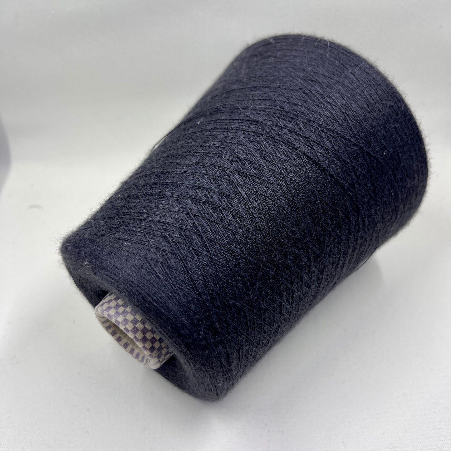 Cashmere Yarn & Silk Yarn by Cariaggi. Cashmere Yarn & Silk Yarn for Hand & Machine Knitting. Fiber: 70% Cashmere Yarn 30% Silk Yarn Yarn Colour: White Milk Reference: Cariaggi, Nm 2/56 This is a very soft pure Cashmere blend yarn by Cariaggi.