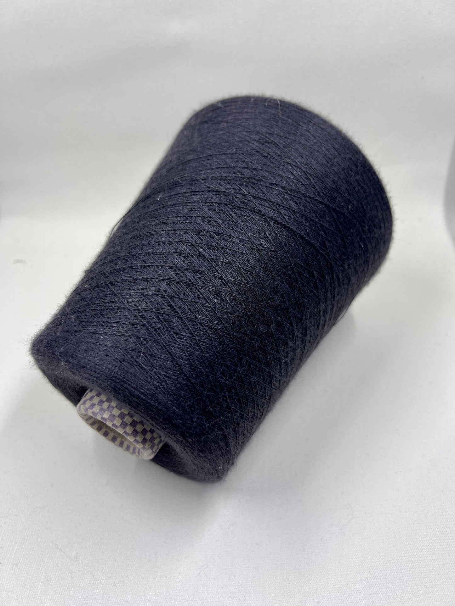 Cashmere Yarn & Silk Yarn by Cariaggi. Cashmere Yarn & Silk Yarn for Hand & Machine Knitting. Fiber: 70% Cashmere Yarn 30% Silk Yarn Yarn Colour: White Milk Reference: Cariaggi, Nm 2/56 This is a very soft pure Cashmere blend yarn by Cariaggi.