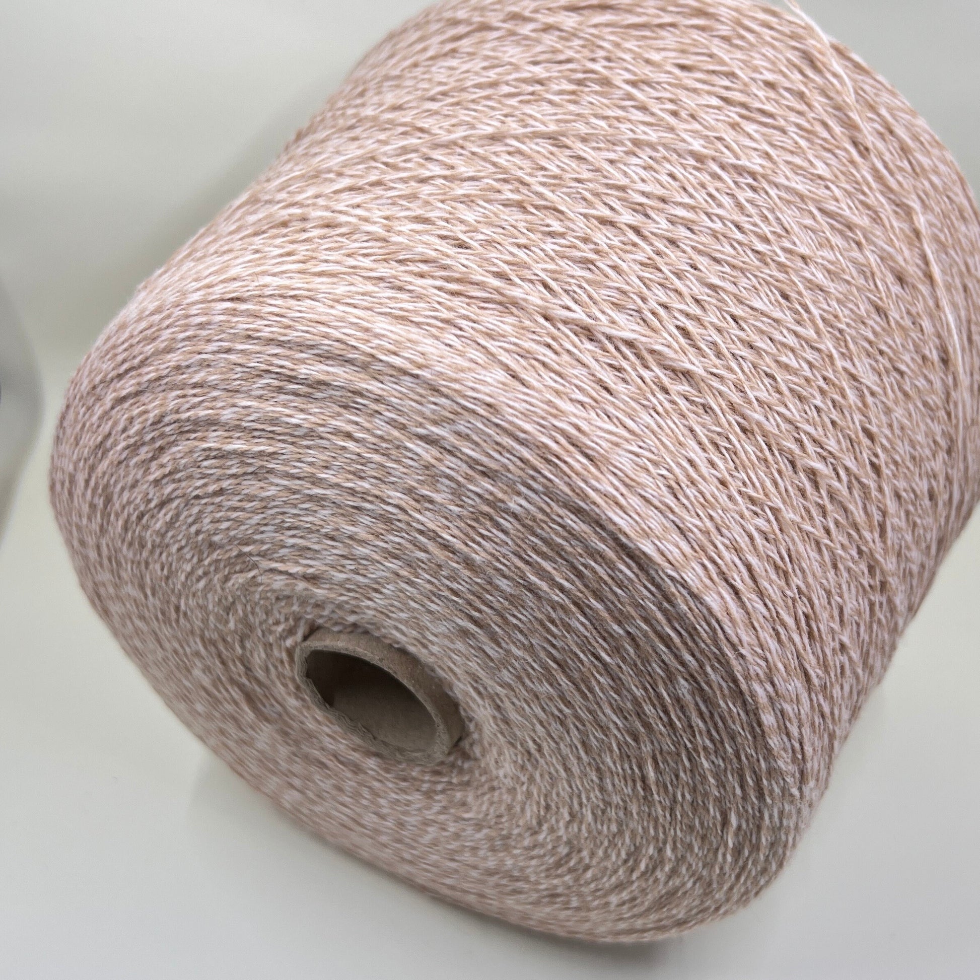 Merino Wool Yarn 100%, Yarn on Cone. Italian Lace Yarn. Hand and Machine Knitting. Fiber: 100% Merino Wool Yarn. Silte Mouline. Nm 2/15000. White/Beige.