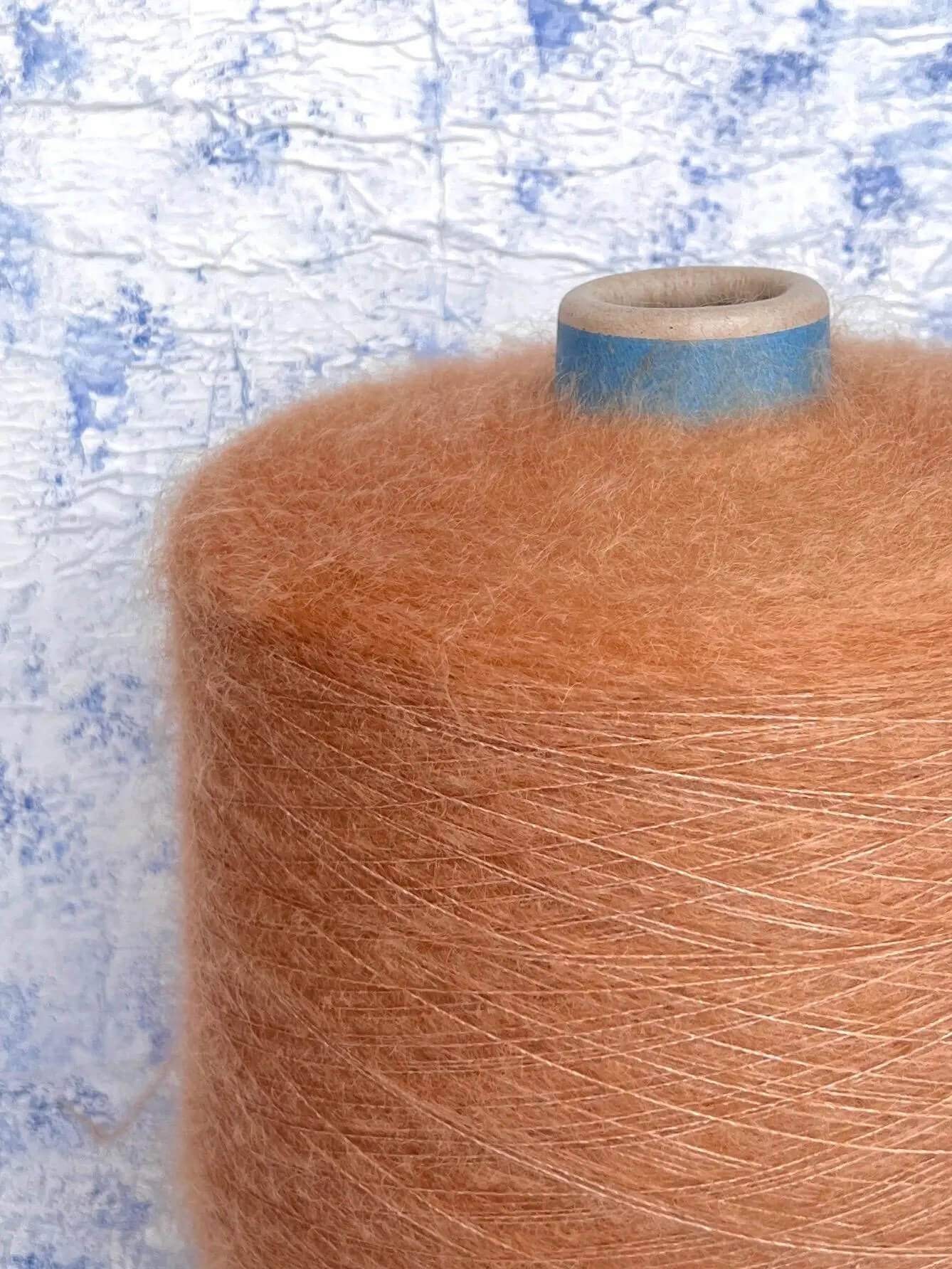 Kid Mohair yarn 70%, Silk yarn 30%, Stone Brown. Per 100 gr