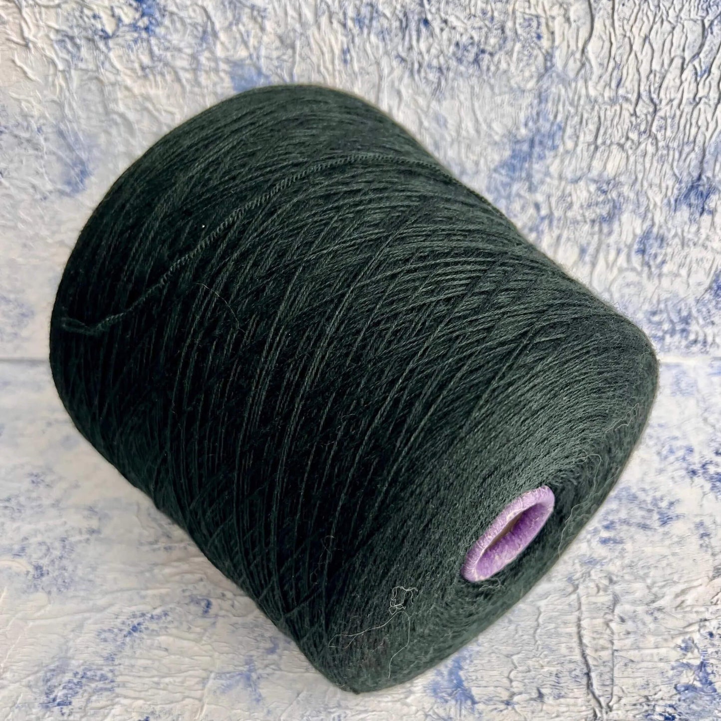 Merino 70%, Silk 30%, Nm 7000, Botto Poala, Color Dark Green. Per 100 gr