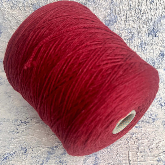 PIUMA Cashmere Yarn 100%, Yarn by Cariaggi. Yarn on Cone, Color Bordeaux. Per 100 gr