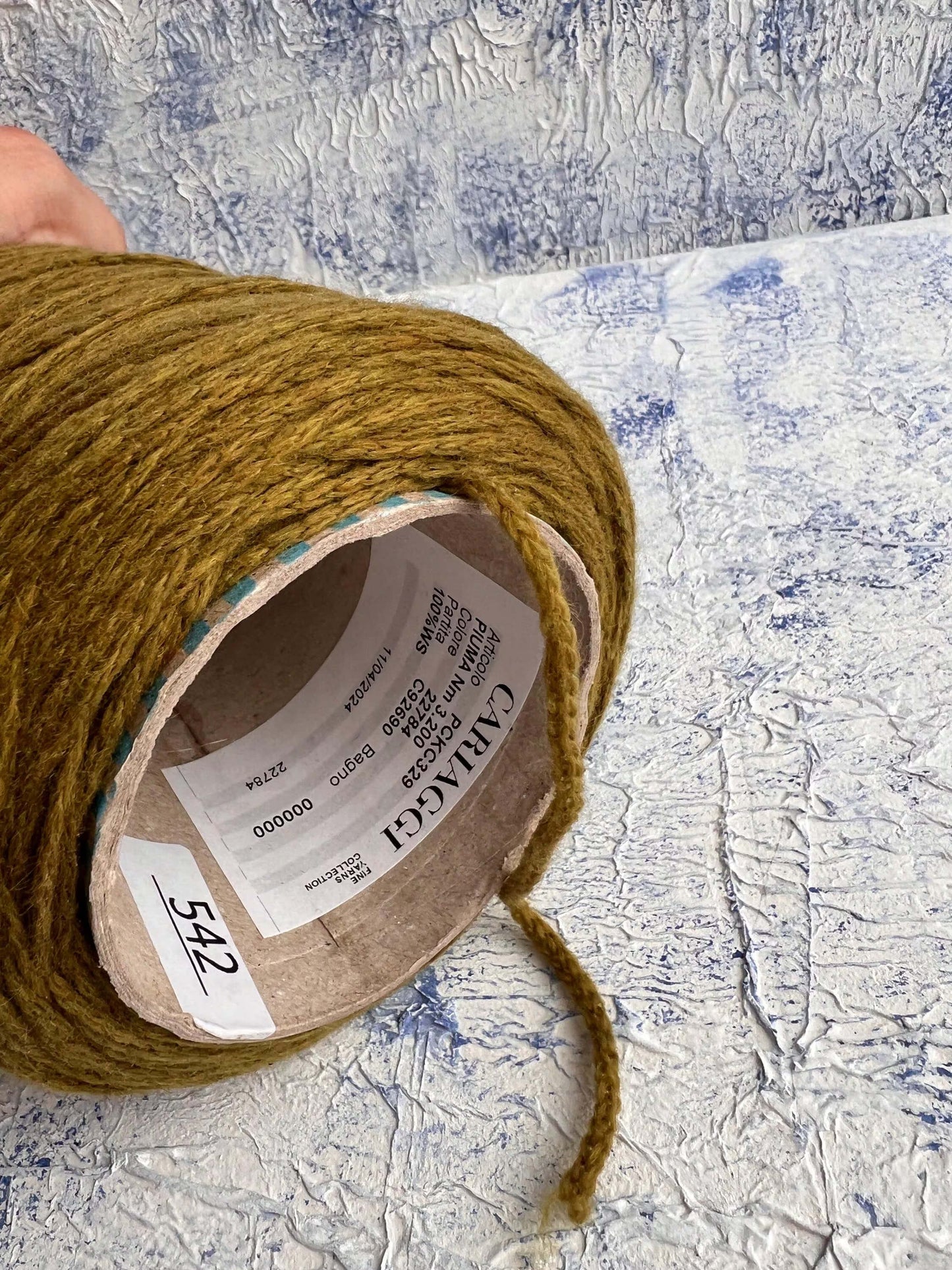 PIUMA Cashmere Yarn 100%, Yarn by Cariaggi. Yarn on Cone, Color Olive. Per 100 gr