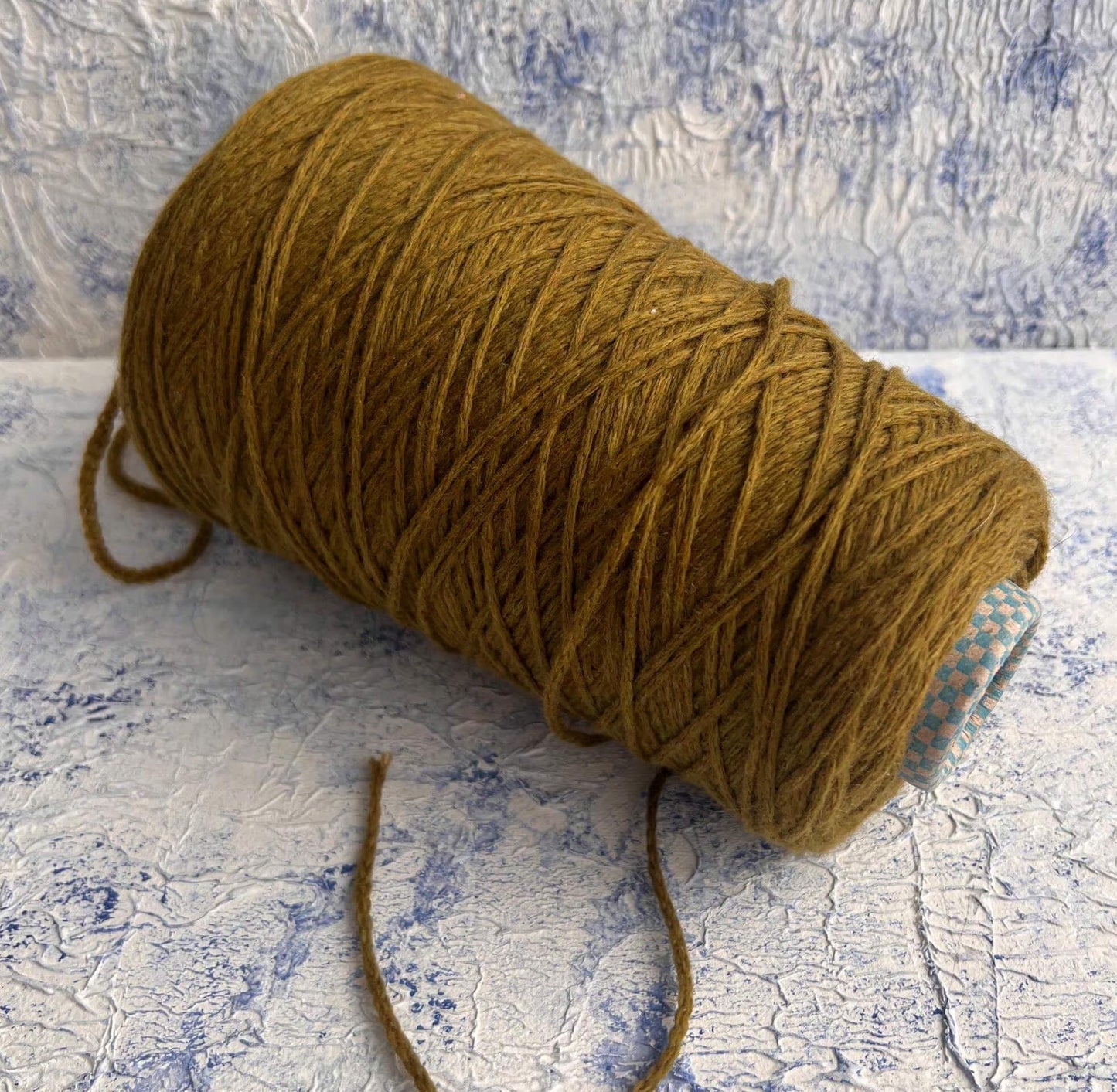 PIUMA Cashmere Yarn 100%, Yarn by Cariaggi. Yarn on Cone, Color Olive. Per 100 gr