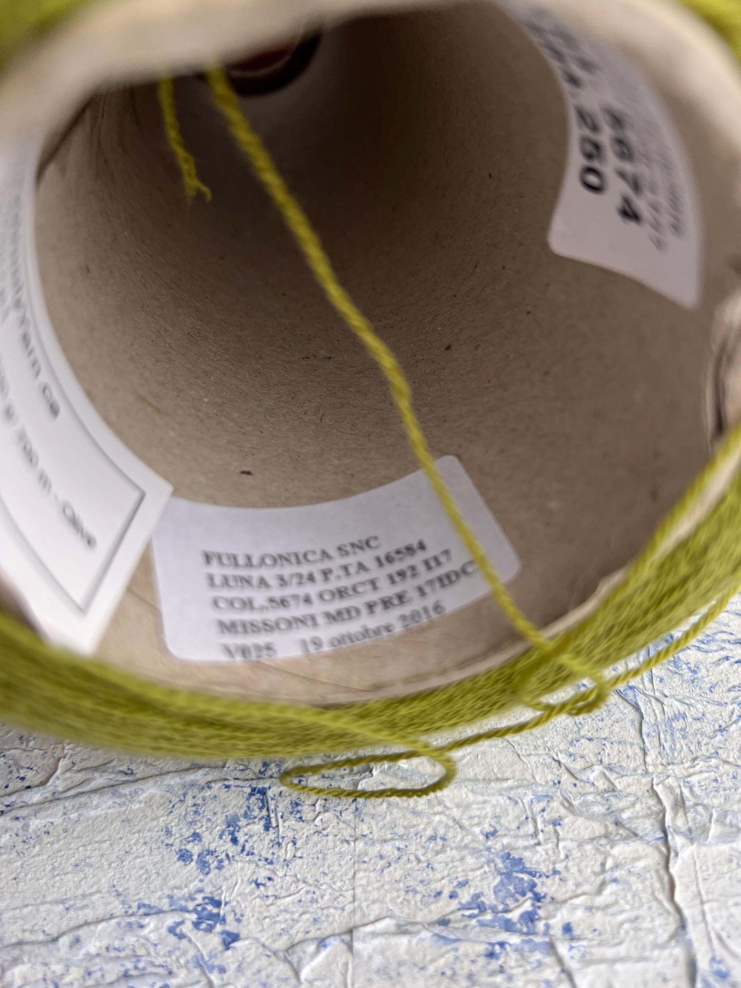 Premium 100% Merino Yarn Missoni - 3/24 Lace Yarn. Color Olive. Per 100 gr