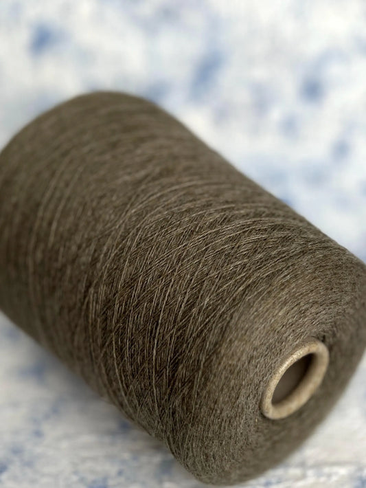 Cashmere Yarn 100%, Yarn for knitting, Cariaggi Yarn. Seagrass. Per 100 gr