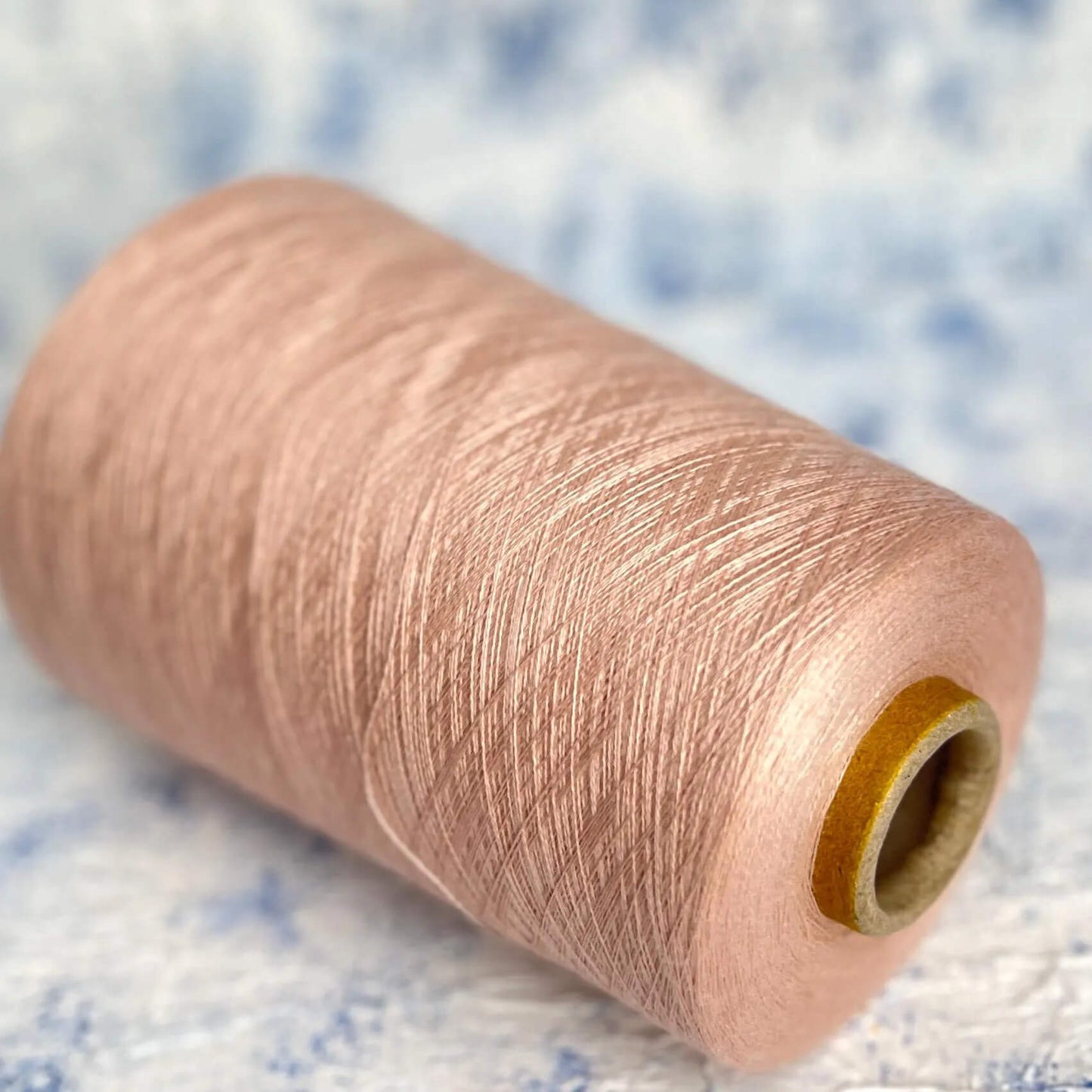 Cashmere Yarn 70%, Silk Yarn 30%, Loro Piana Royal, Color Rosa.Per 100 gr