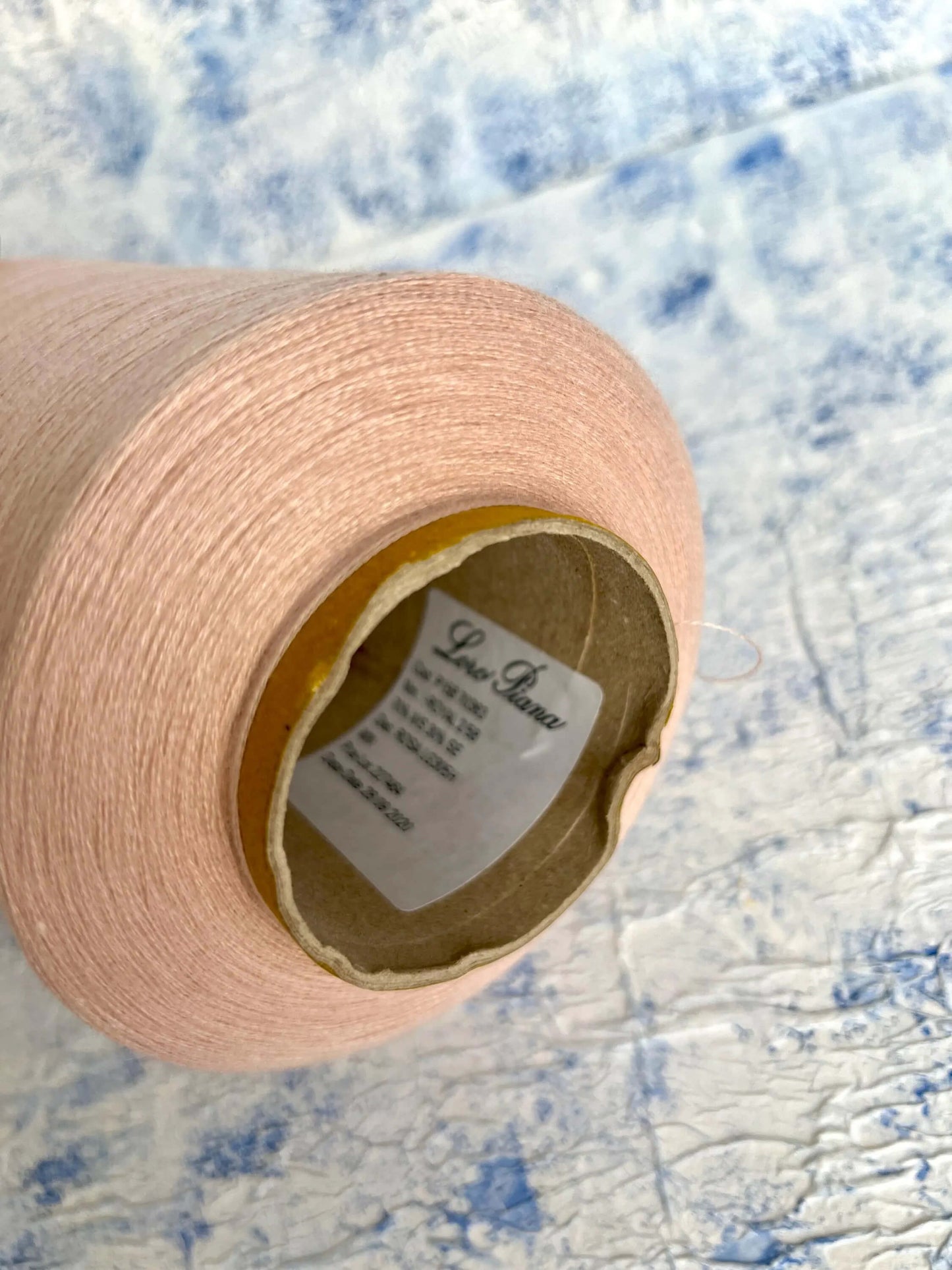 Cashmere Yarn 70%, Silk Yarn 30%, Loro Piana Royal, Color Rosa.Per 100 gr