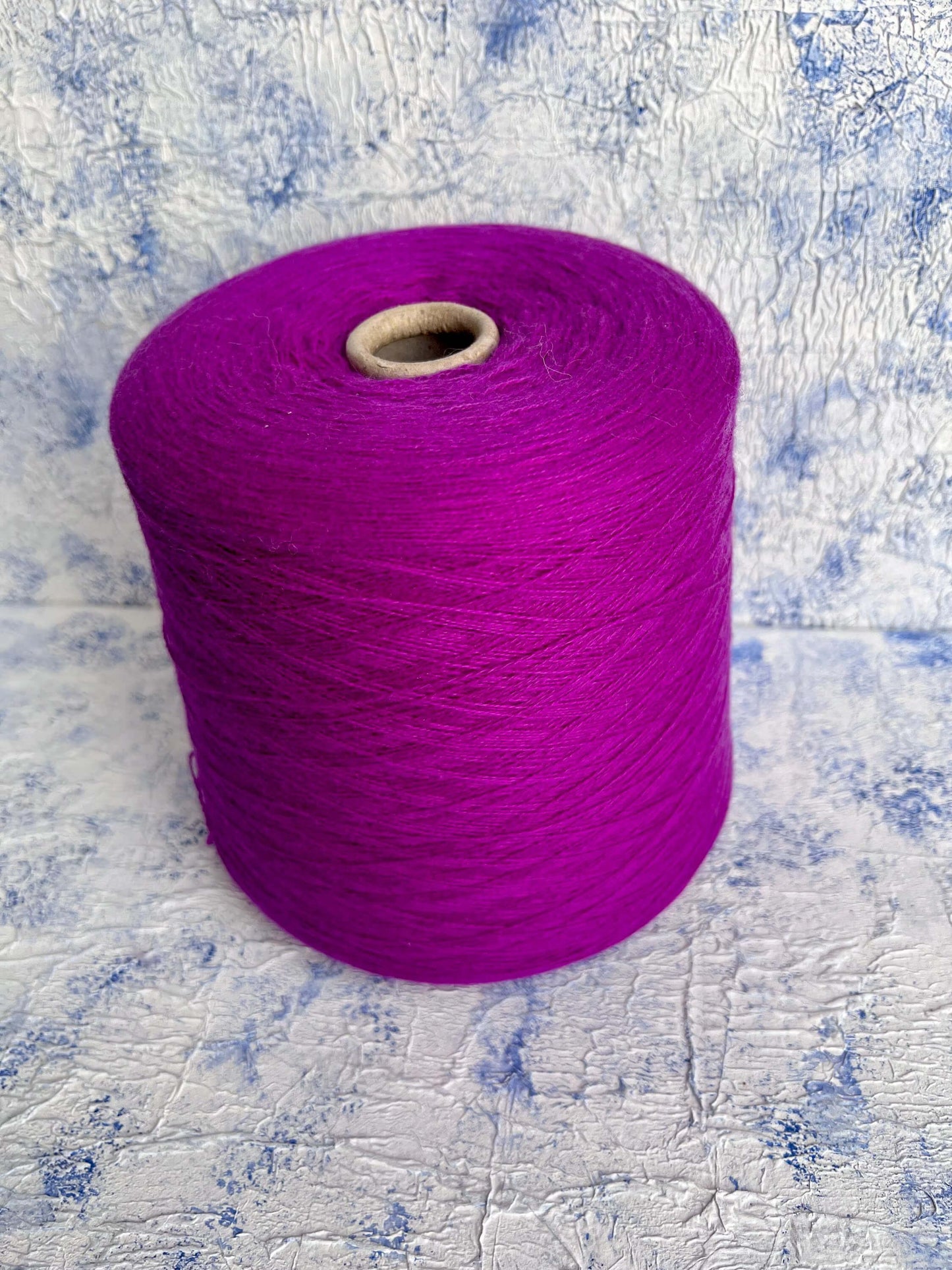 Cashmere yarn 100%, Loro Piana yarn -C552 39520, Violetto. Per 100 gr