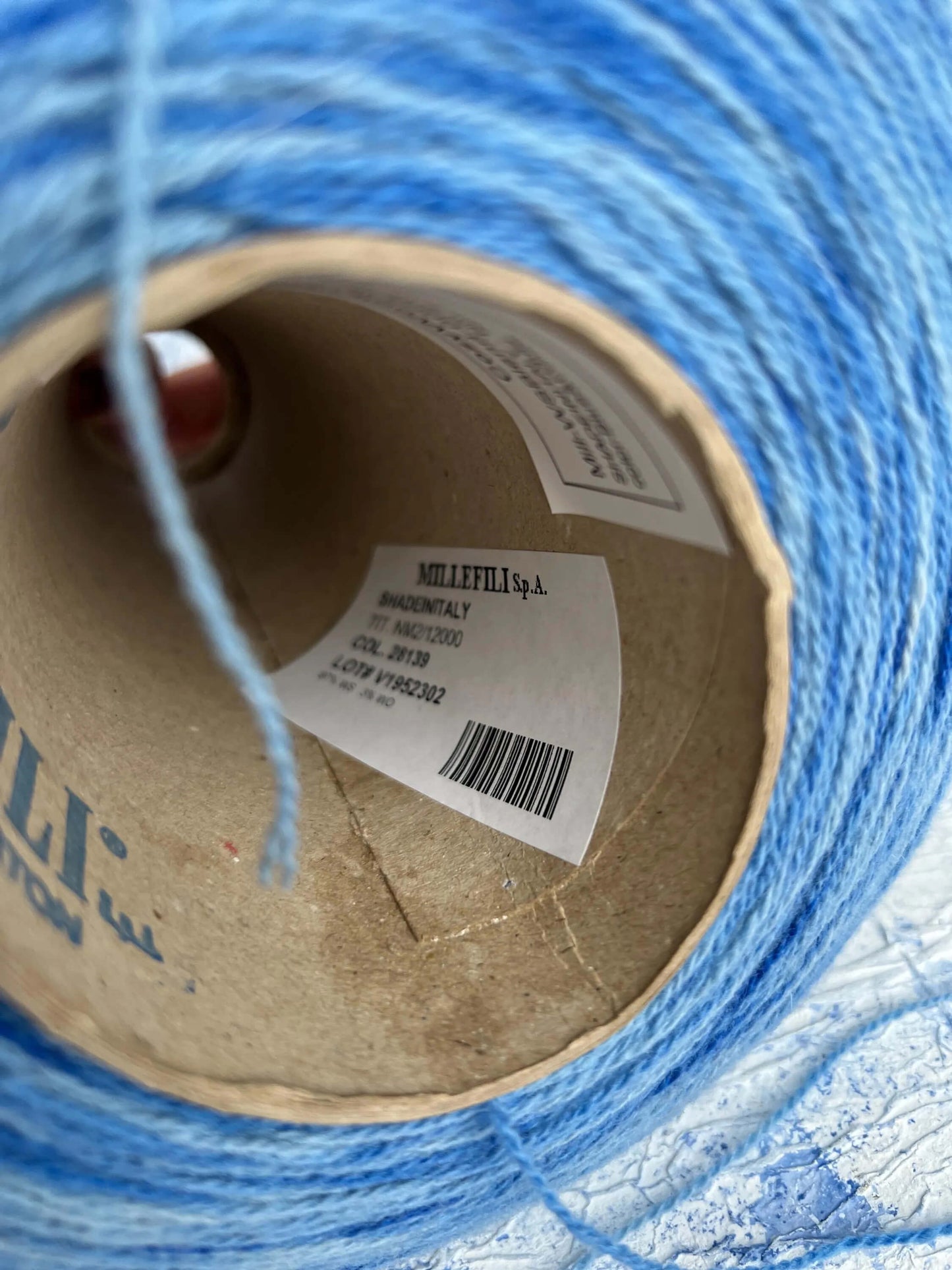 97% Cashmere, 3% Wool Yarn – Blue & White, Per 100 gr