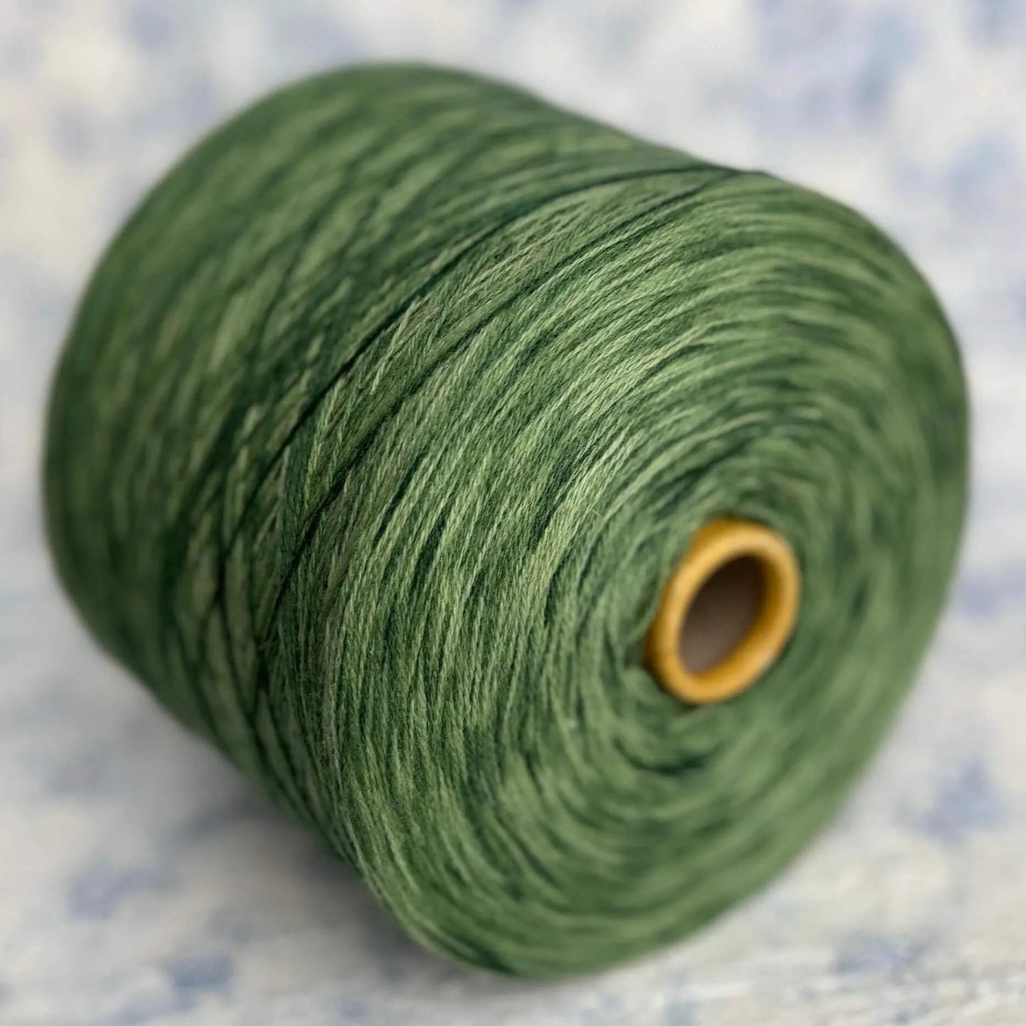 97% Cashmere, 3% Wool Yarn – Green & White, Per 100 gr