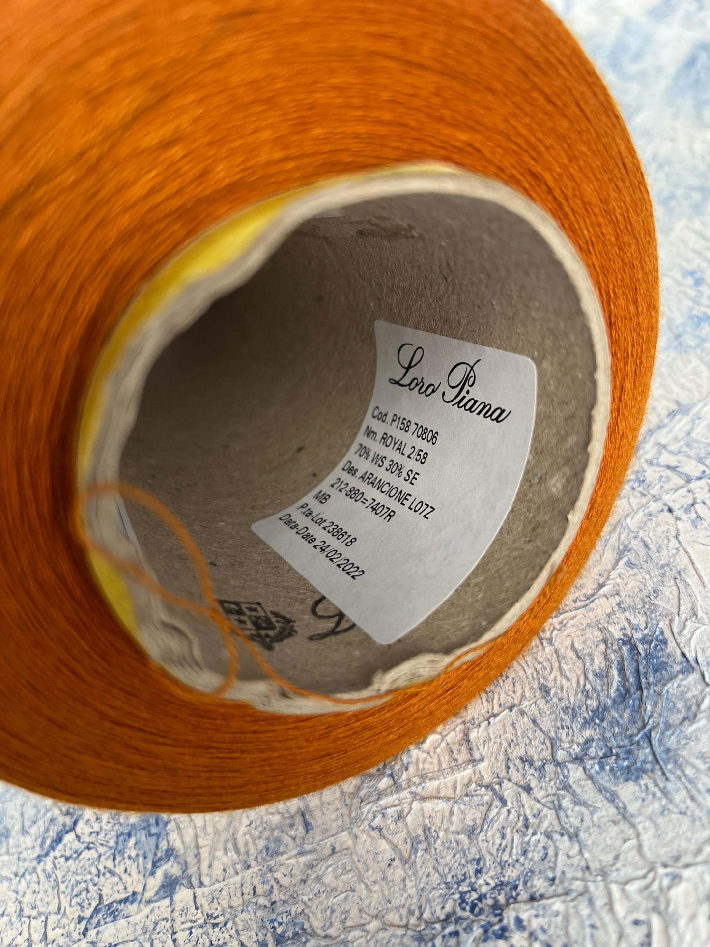 Cashmere 70%& Silk 30%,Yarn, Loro Piana-Royal, Color Arancione.Per 100 gr