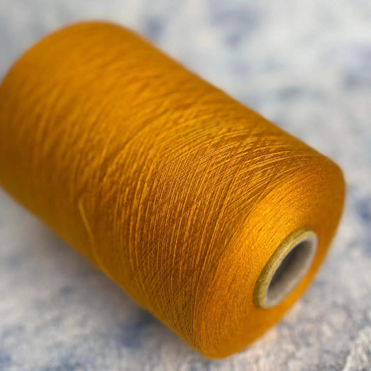 Cashmere yarn 70%, Silk yarn 30%,Royal Loro Piana, Color Gialo. Per 100 gr