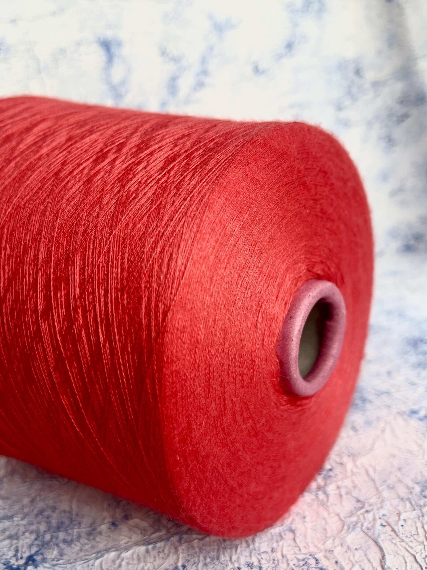 Cashmere 70% & Silk Yarn 30%,Loro Piana-Royal,Color Aragosta. Per 100 gr