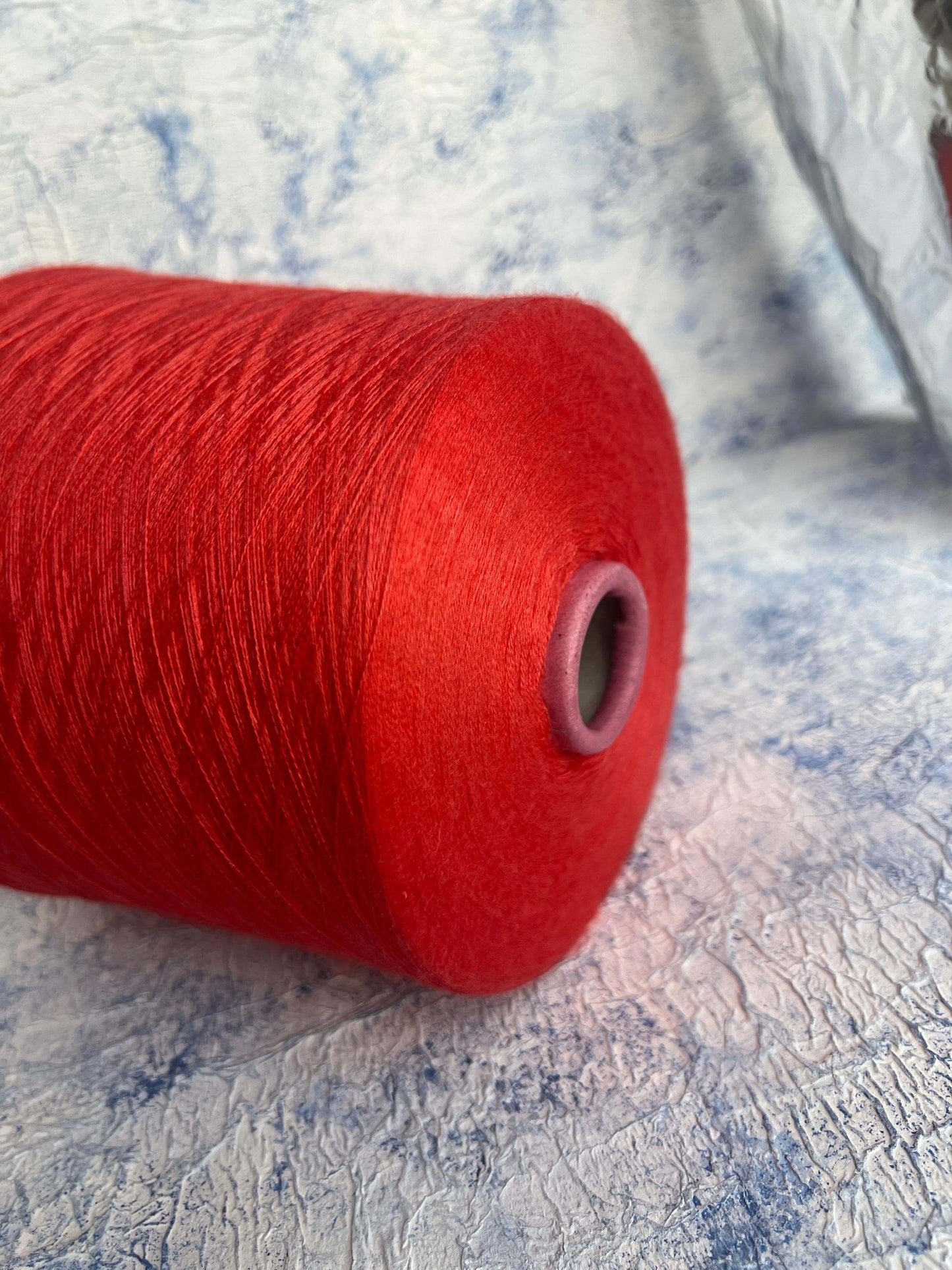 Cashmere 70% & Silk Yarn 30%,Loro Piana-Royal,Color Aragosta. Per 100 gr