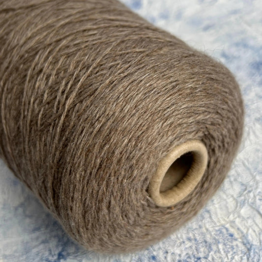 Cashmere 85% & Merino 15% Yarn,Loro Piana yarn, Color Camel.Per 100 gr