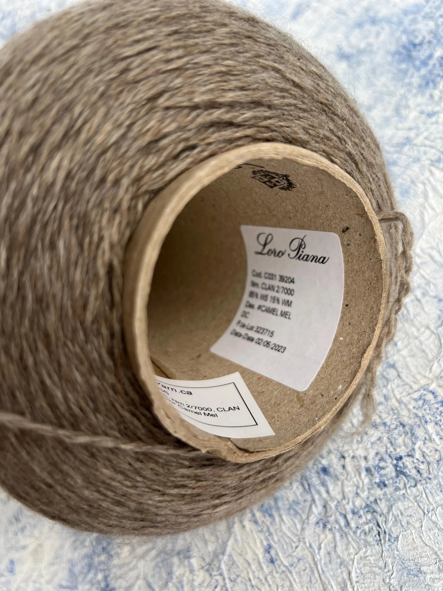 Cashmere 85% & Merino 15% Yarn,Loro Piana yarn, Color Camel.Per 100 gr