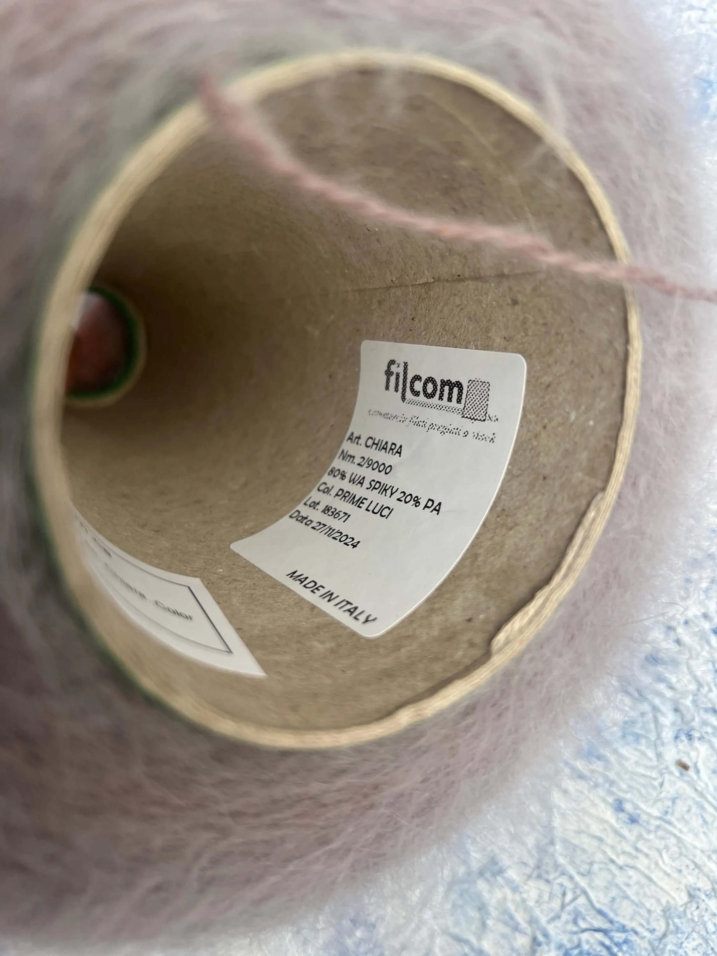Angora yarn 80%,Poliamide Yarn 20%,Color Prime Luci. Per 100 gr