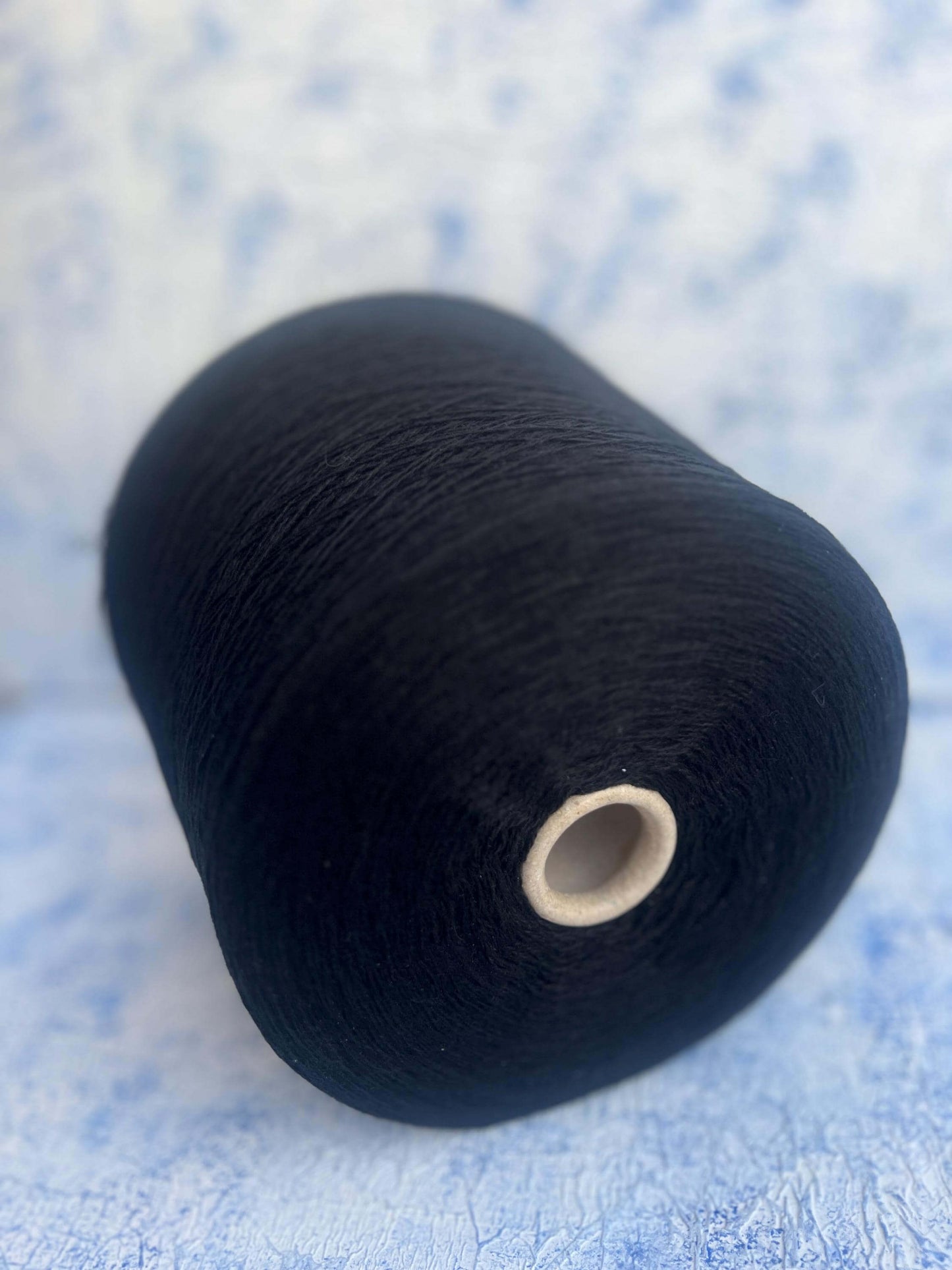 Baby Cashmere yarn 100%, Loro Piana yarn. Black. Per 100 gr