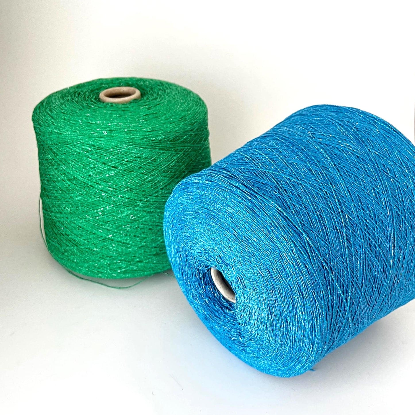 New Mill Hip Hop Lux Yarn 54% Cotton Lurex Blend Nm 4600. Per 100 gr