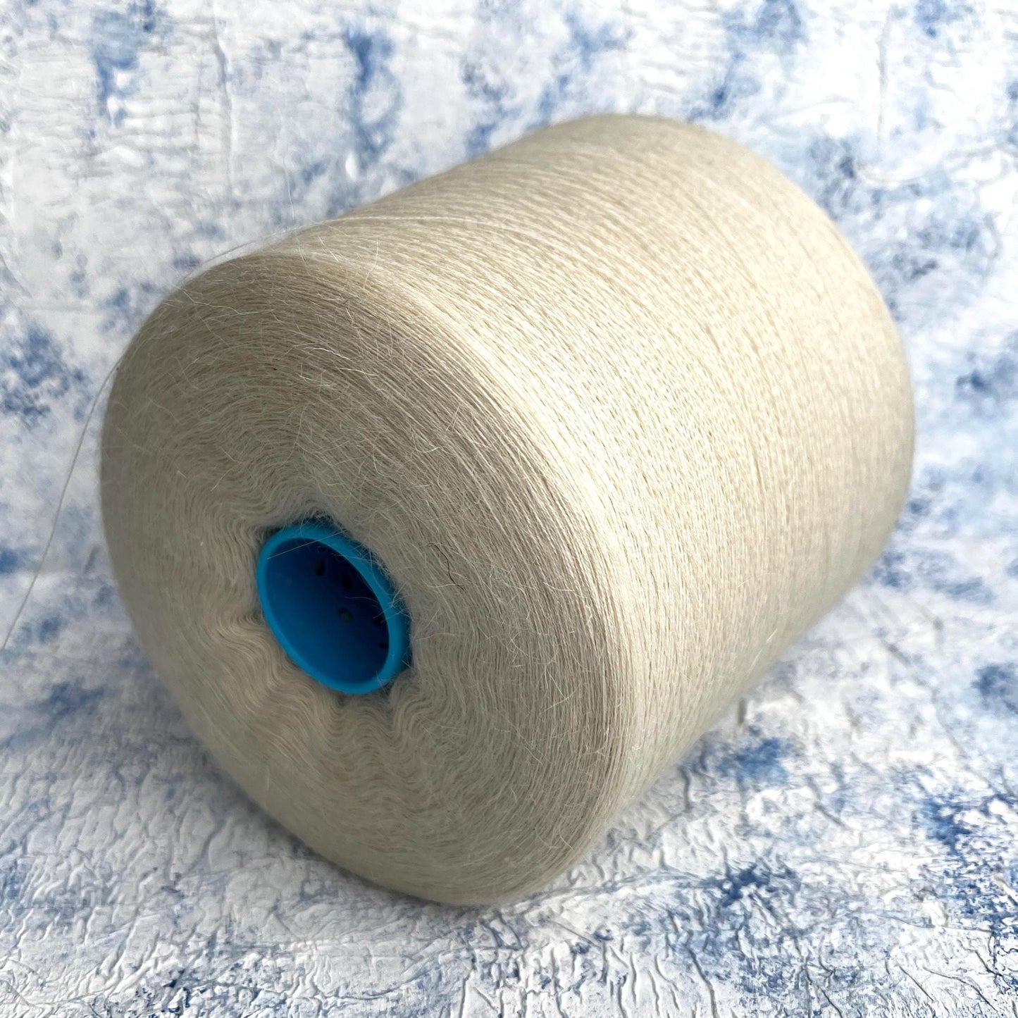 Yarnfil 100% Mohair Undyed Weaving Yarn NM 2/32 – Italy. Per 100 gr