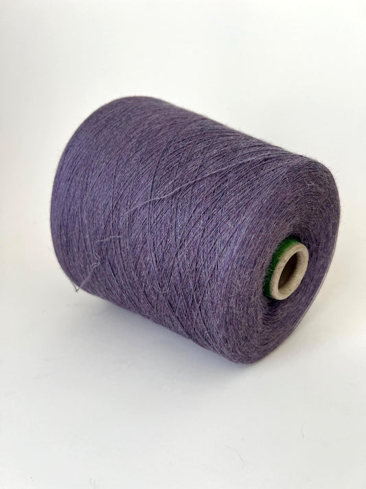 Cashmere 60% & Baby Alpaca 40% yarn,Loro Piana, Color Violetto.Per 100 gr