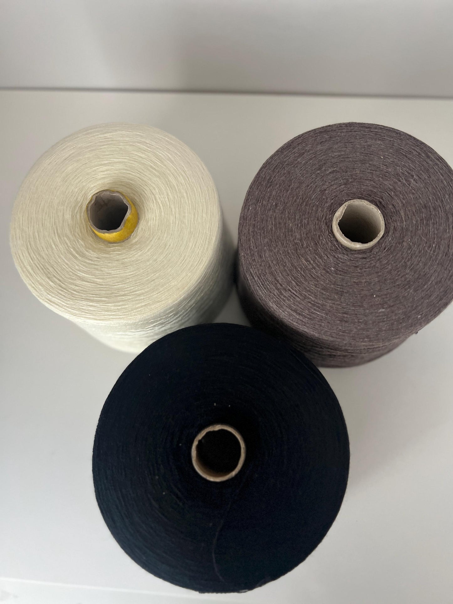 70% Merino&30% Silk yarn,Nm 2/28.PROFILLO,Color Brown.Per 100gr