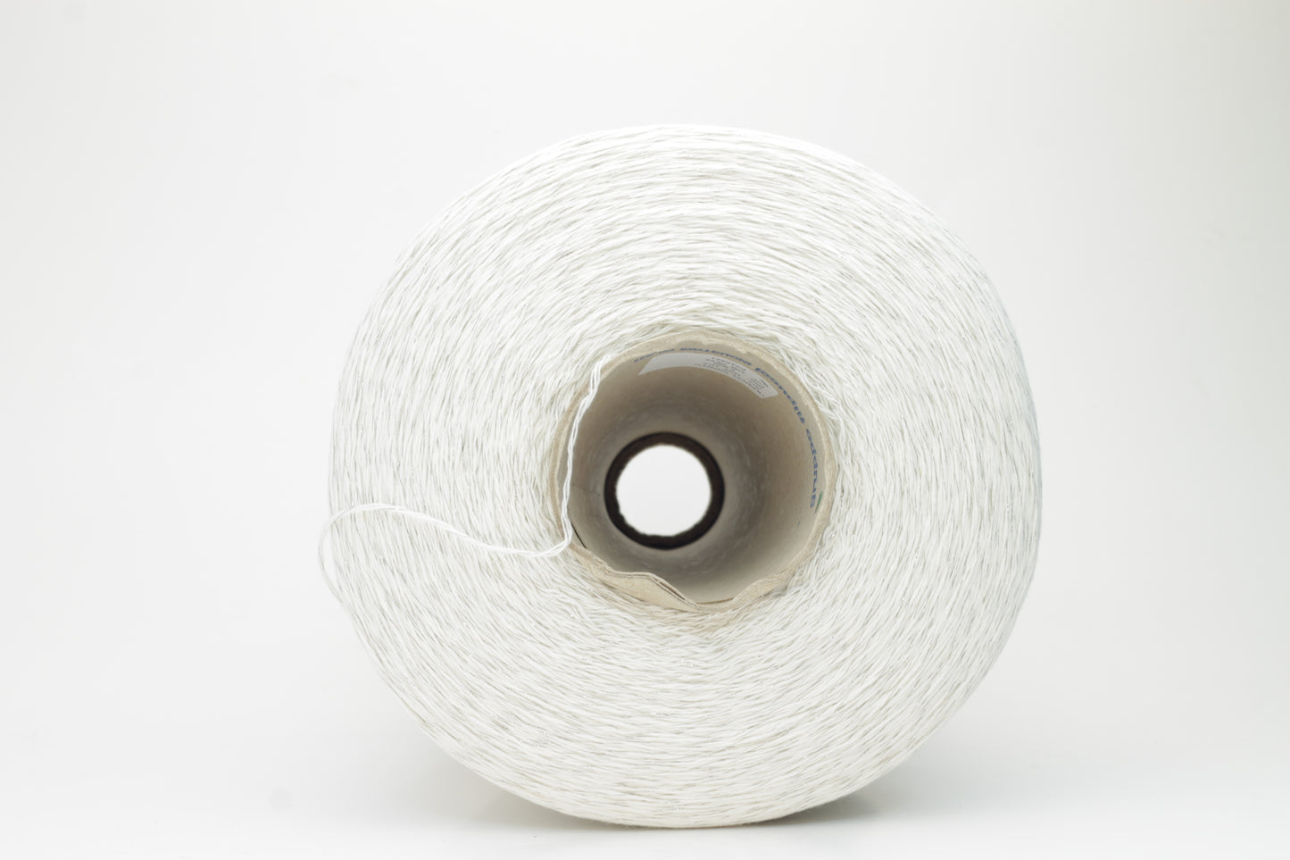 Merino 29%, Viscosa 29%, PA 38%, Cashmere 5%, lame 3%. Nm 5000, FILPUCCI , White
