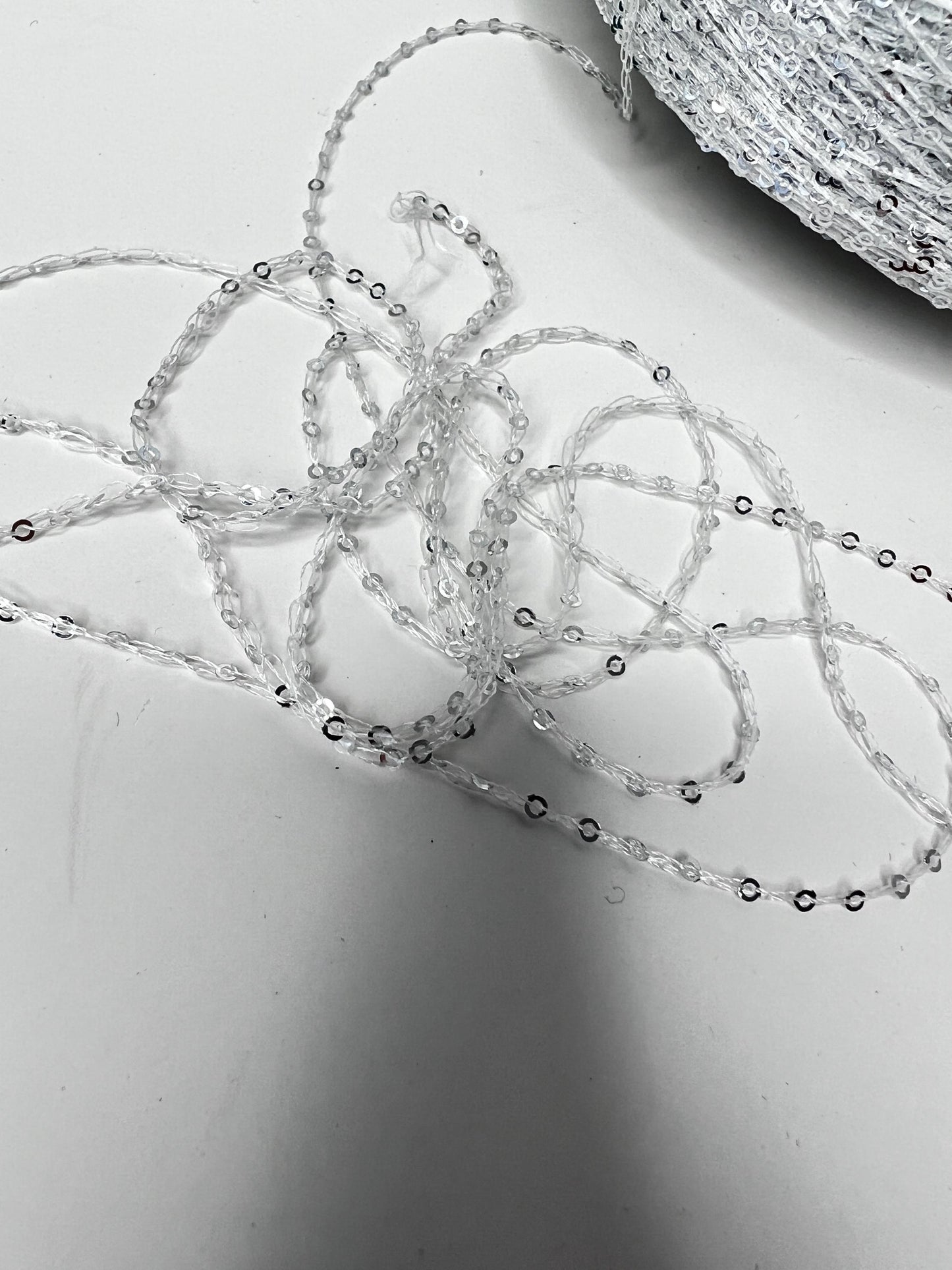 Paillettes Sequin Yarn Antares Silver – Italian Sparkling Yarn