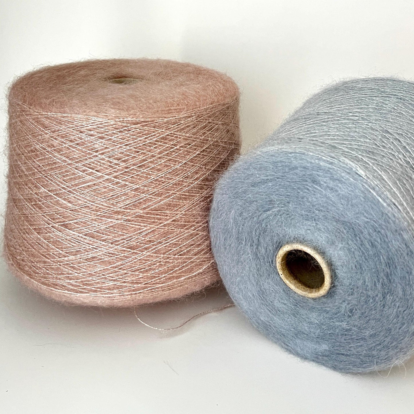 Super Kid Mohair 70% & Silk 30% yarn on Cone for knitting. Gray. Per 100 gr