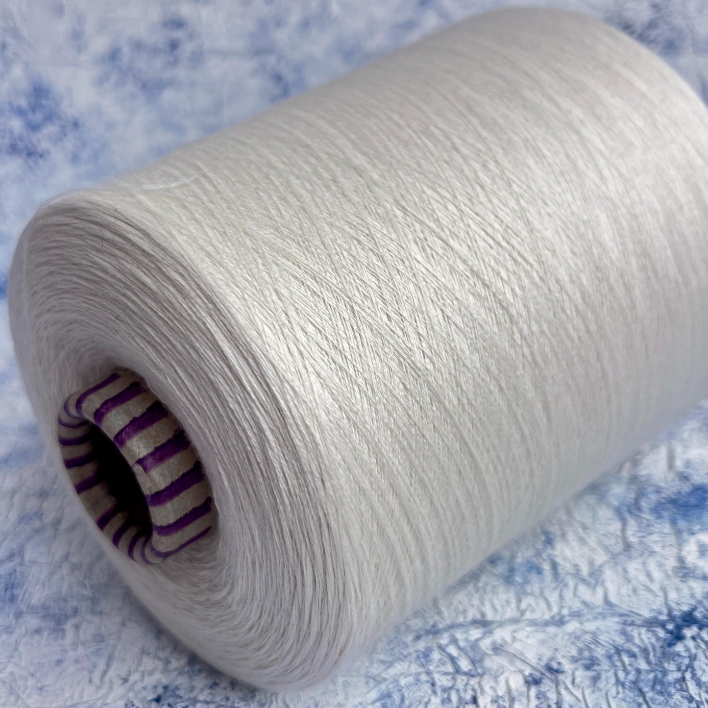Cashmere 70% & Silk 30% Yarn for knitting,color Cream. Per 100 gr