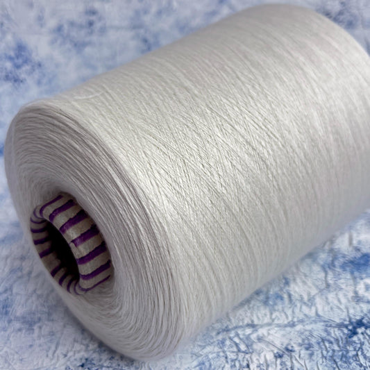 Cashmere 70% & Silk 30% Yarn for knitting,color Cream. Per 100 gr