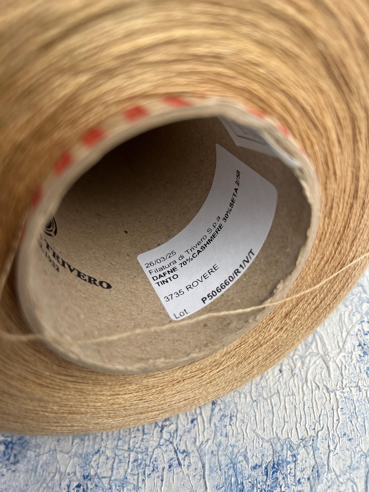Cashmere 70% & Silk 30% Yarn for knitting on cone,Color Rovere.Per 100 gr