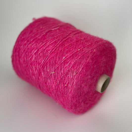 Sequin Yarn. Selene. 36% PL, 35% PC, 19% PA, 5% Merino. Pink.Per 100 gr