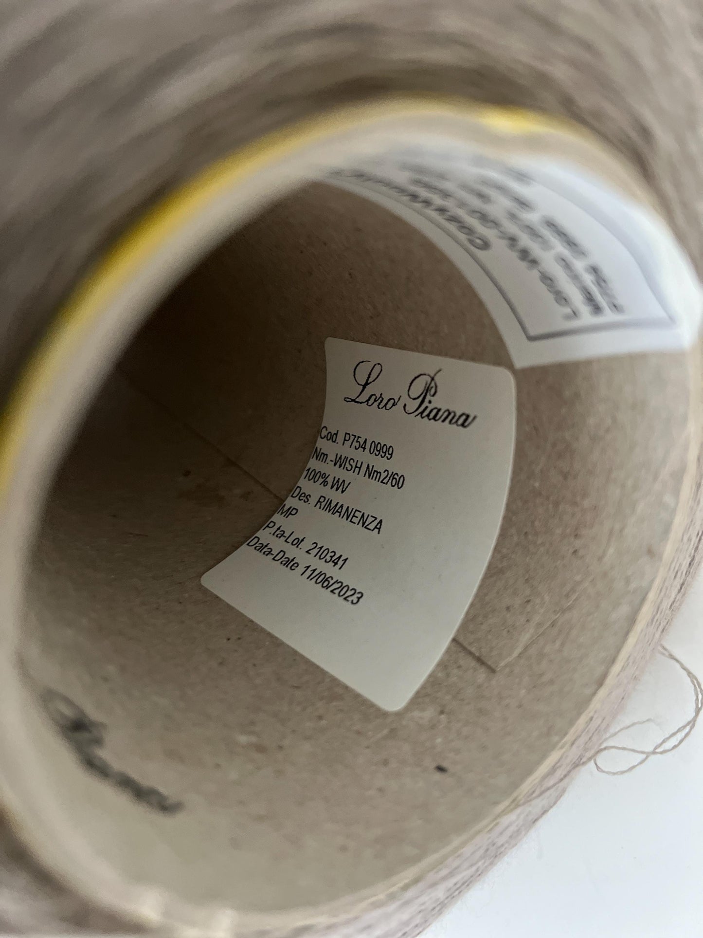 Loro Piana 100% Merino Yarn – Wish Beige Lace Cone Yarn. per 100 gr