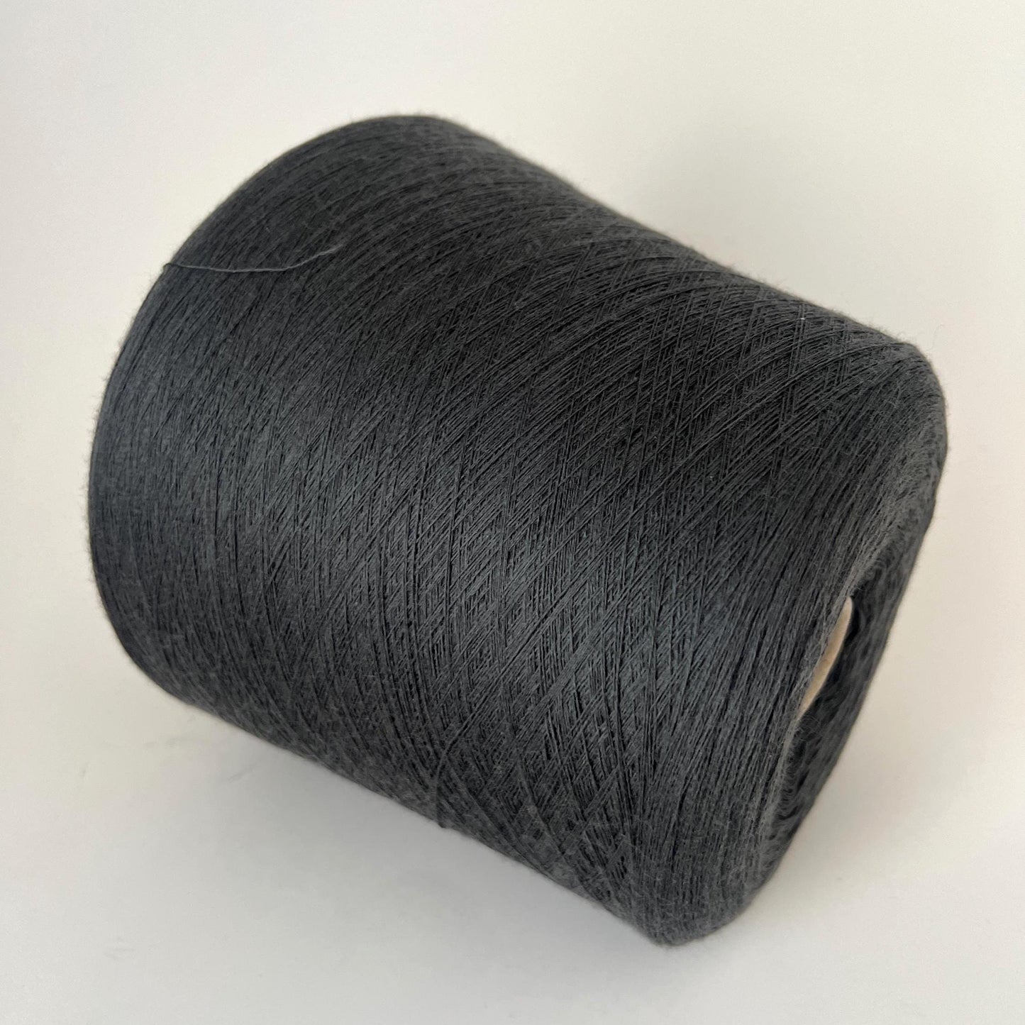 Loro Piana 100% Merino Yarn – Wish Gray Lace Cone Yarn. per 100 gr