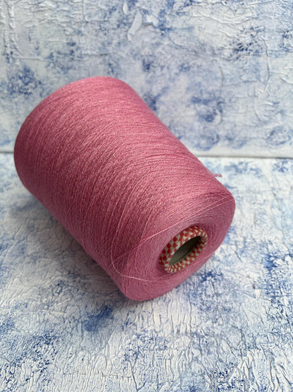 Merino yarn 80%, Lurex yarn 20%,Galaxia Gold Cariaggi,Color Pink. Per 100 gr