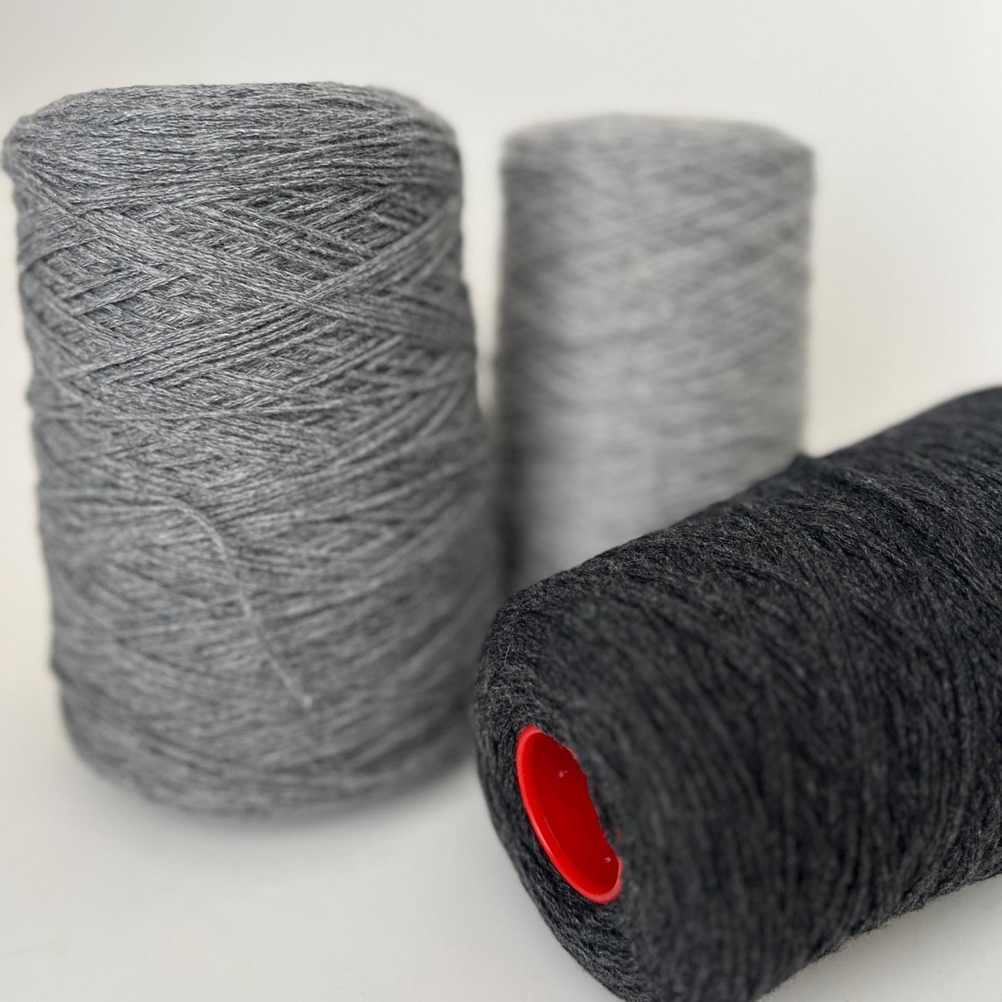 Cashmere yarn 100%, Filati biagioli - Catanella, Color Porfido.Per 100 gr