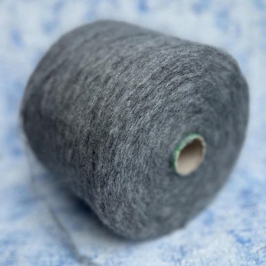Baby Alpaca 42% & Merino 40% & PA 16% & EL 2% Yarn,Gray.Per 100 gr