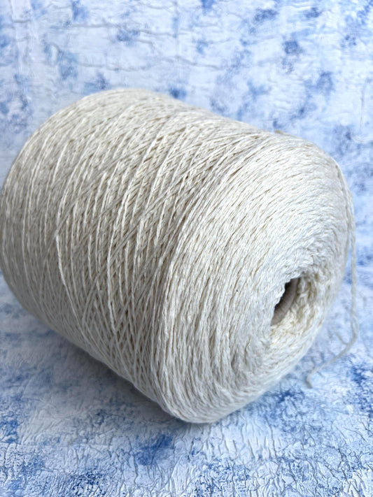 Merino yarn 100%,Loro Piana Malfile yarn on Cone,White.Per 100 gr