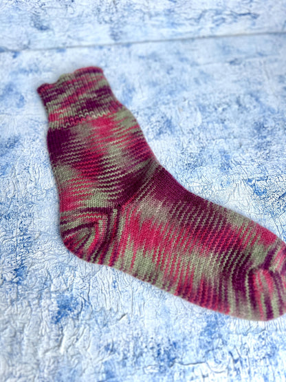 art OLGA, Wool yarn 60%, Polyamide yarn 40%. Color Red&Gray&Purple. Per 100 gr