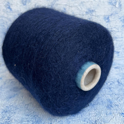 Kid Mohair yarn 70%, Silk yarn 30%, Nm 8.5 - Dark Blue. Per 100 gr
