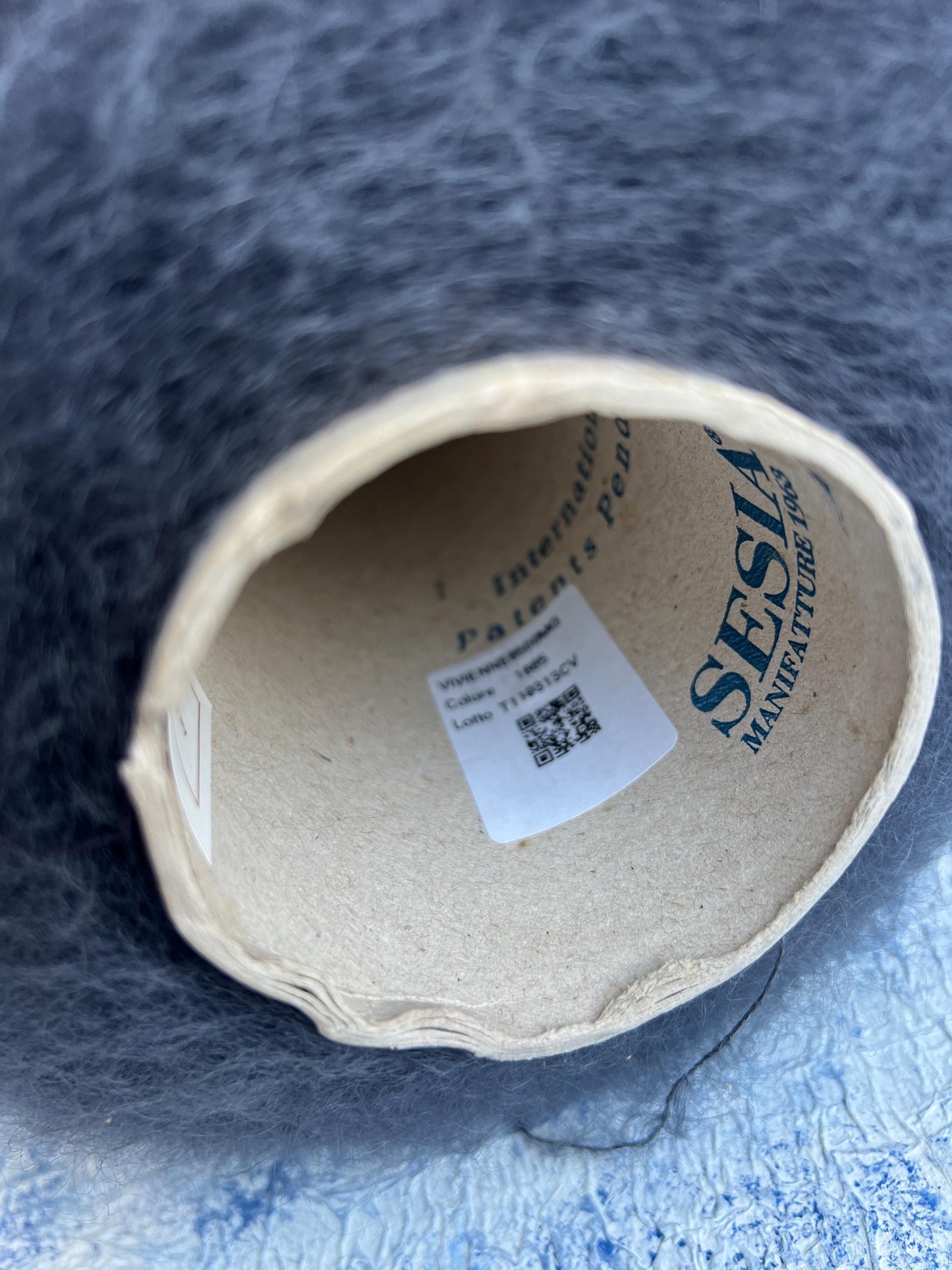 Kid Mohair Yarn 70%, Silk Yarn 30%, Yarn for knitting-Gray. Per 100 gr