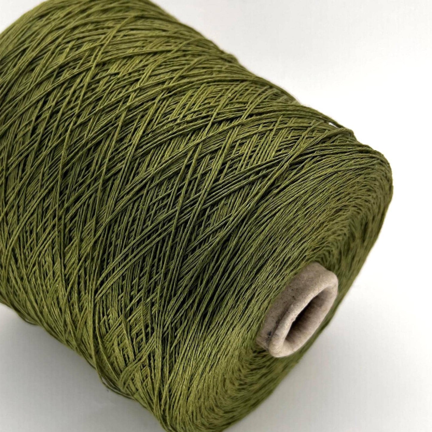 Lino yarn on Cone 100%, Nm 8/39, Storai, Color Verde. Per 100 gr