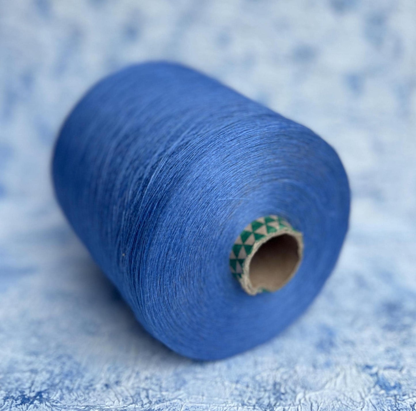Linen yarn 100%, Nm 1/26, Tollegno SPA, Color Blue. Per 100 gr