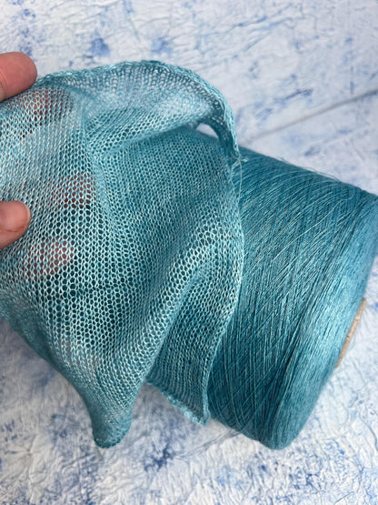 Linen Yarn 100%,Nm 1/26,Tollegno SPA,Color Sky Blue.Per 100 gr