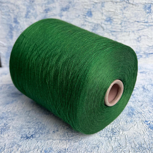 Linen yarn 100%, Yarn for knitting,Tollegno,Color Grassy Green. Per 100 gr